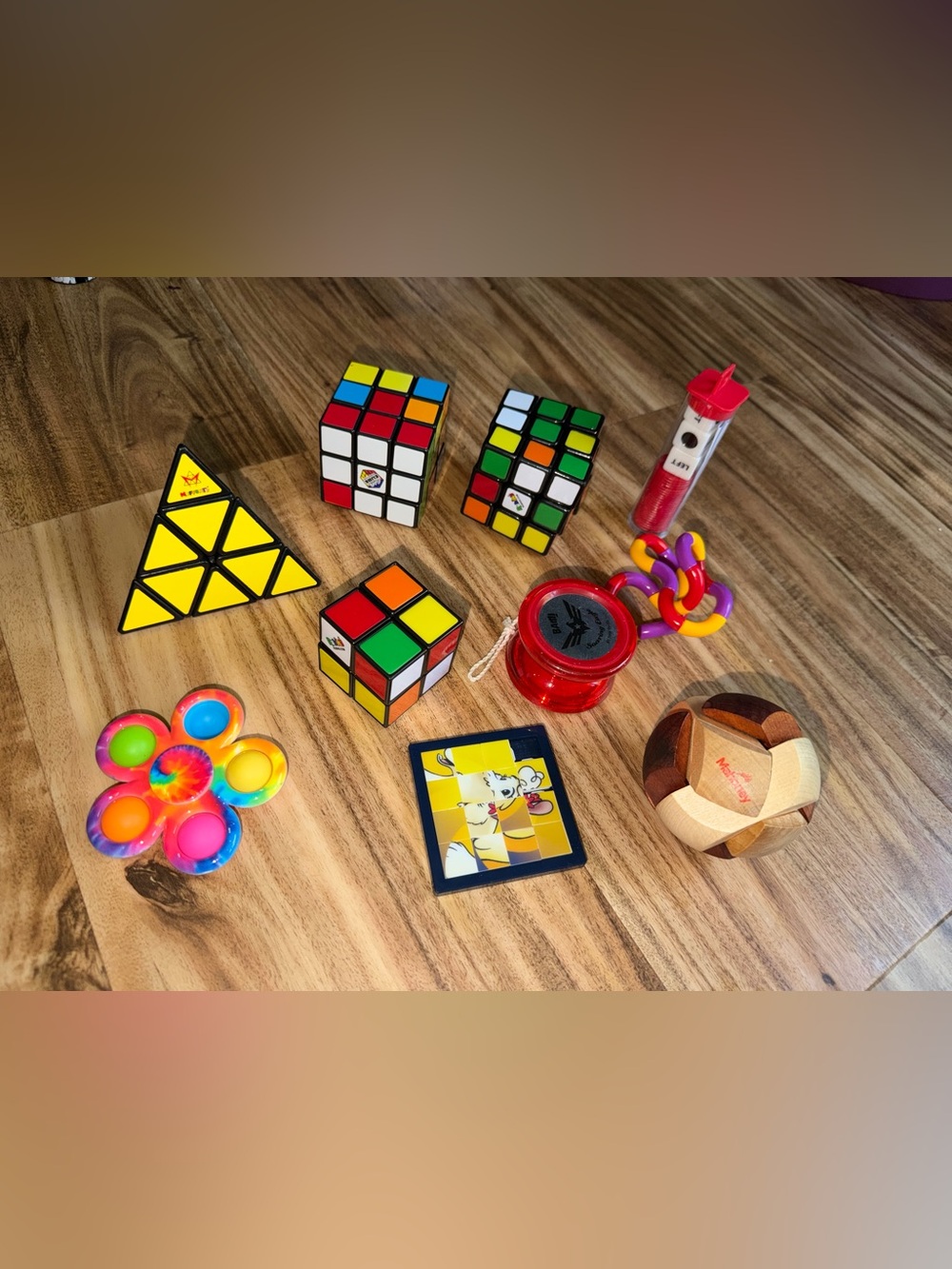 Puzzle toy lot x10 Rubiks 3x3 & 2x2 Cube Triangle SPINNER pop it LRC YO YO